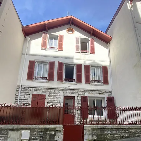 Gascogne, Confortable- Centre-ville- 5 Min De La - Wifi *