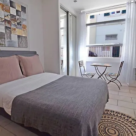 Gascogne, Confortable- Centre-ville- 5 Min De La - Wifi Apartment Biarritz